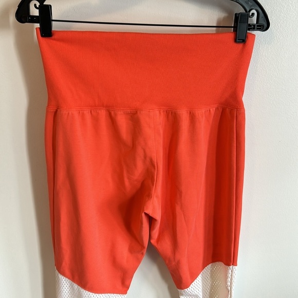 Nike Essential Mesh Panel Jogger Orange/ White - Picture 6 of 8